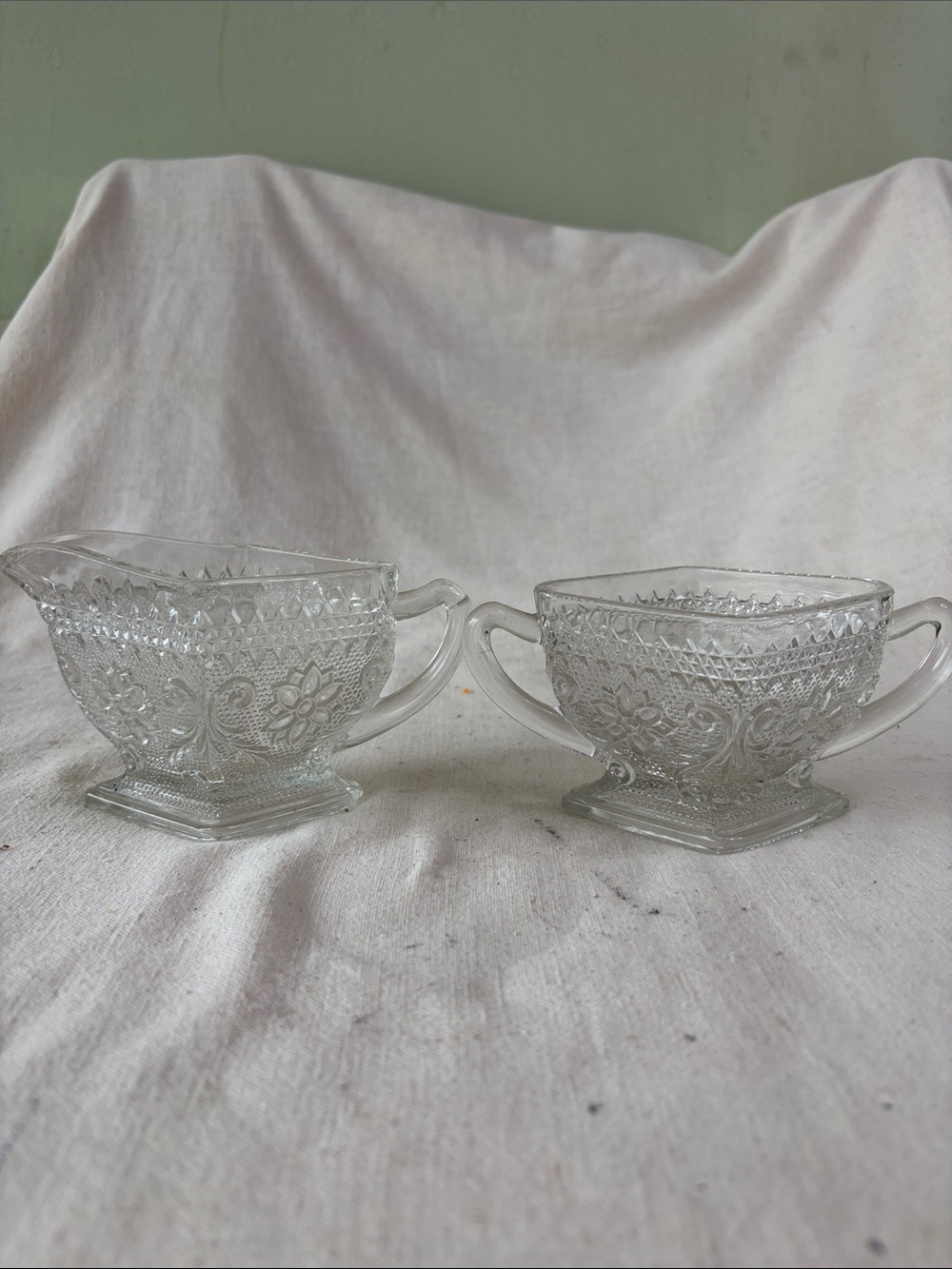 Clear Pressed Glass Creamer and Sugar Set - Elegant Floral Pattern
